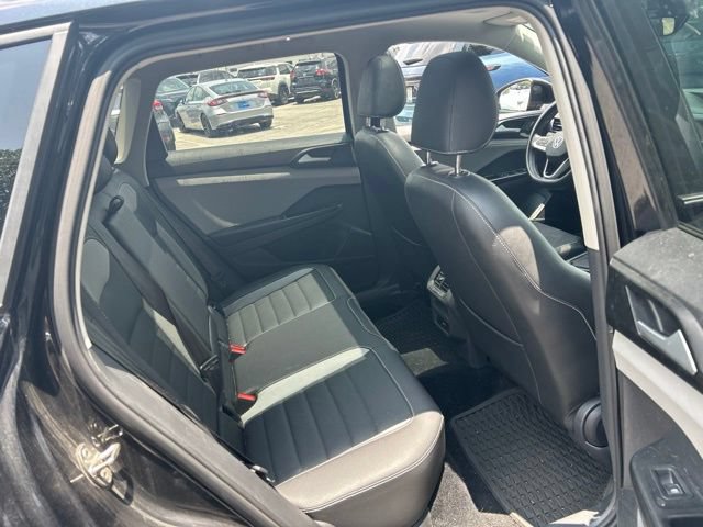 Used 2022 Volkswagen Taos SEL FWD image 14