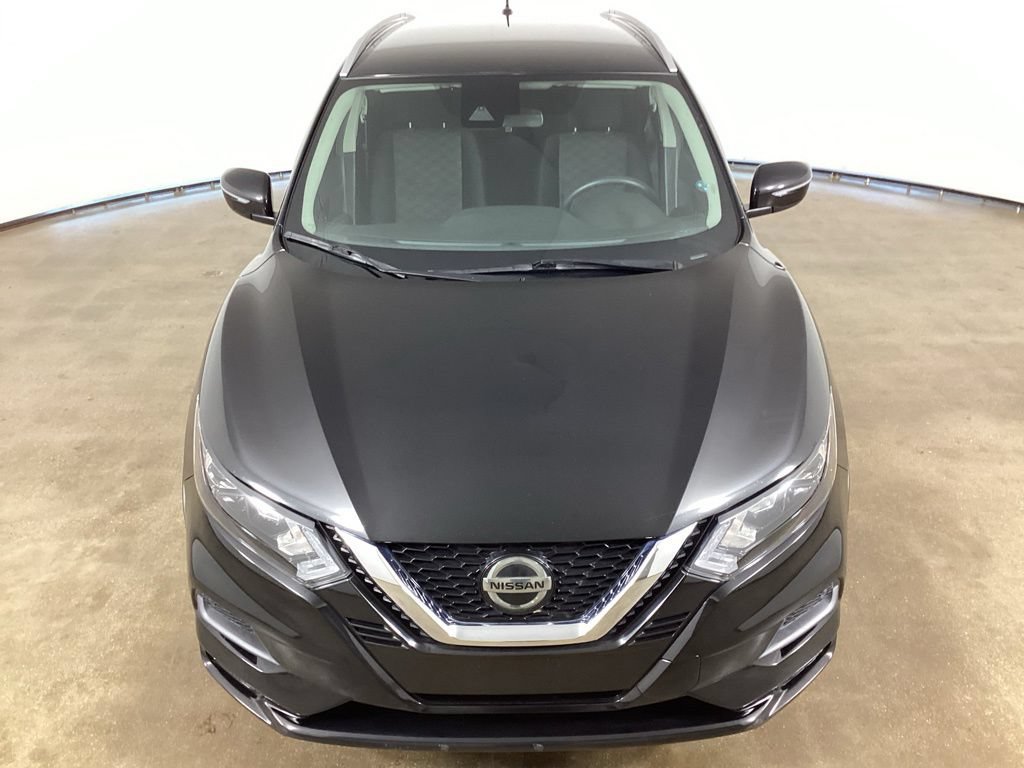Used 2020 Nissan Rogue Sport SV FWD image 4