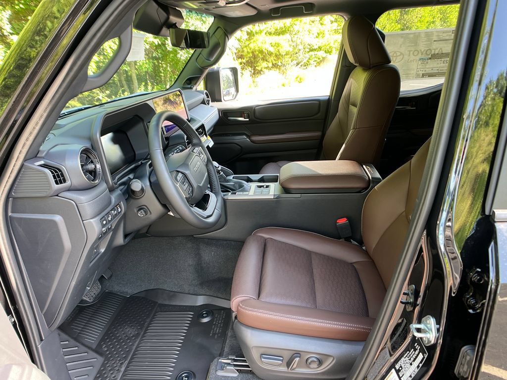 New 2027 Toyota Land Cruiser w/ Premium Package AWD/4WD image 9