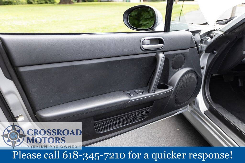 Used 2012 MAZDA MX-5 Miata Sport RWD image 22