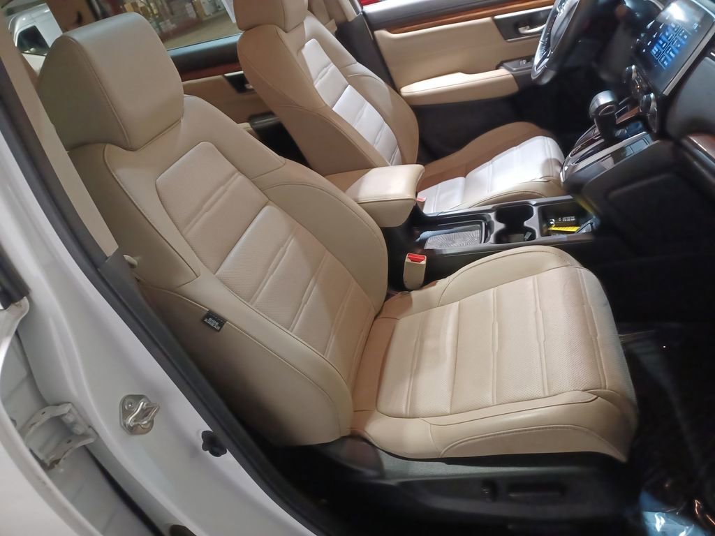 Used 2019 Honda CR-V Touring image 26