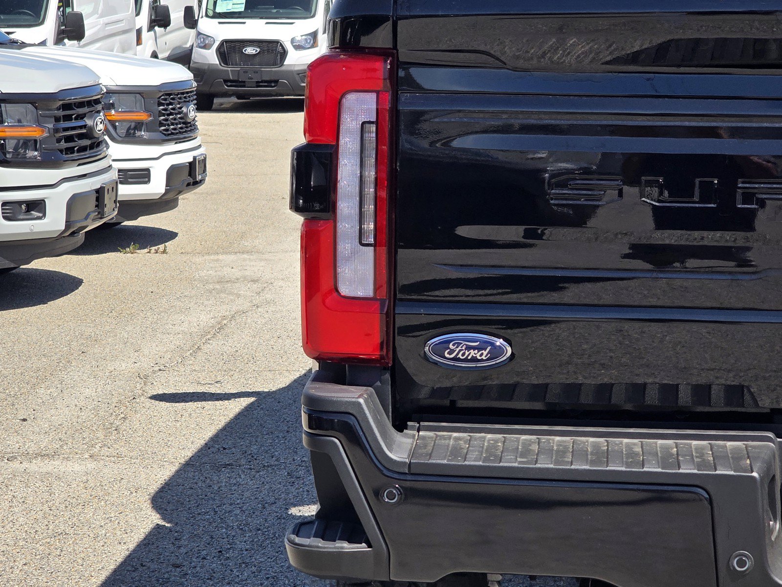 New 2026 Ford F250 Platinum w/ Tremor Off-Road Package AWD/4WD image 6