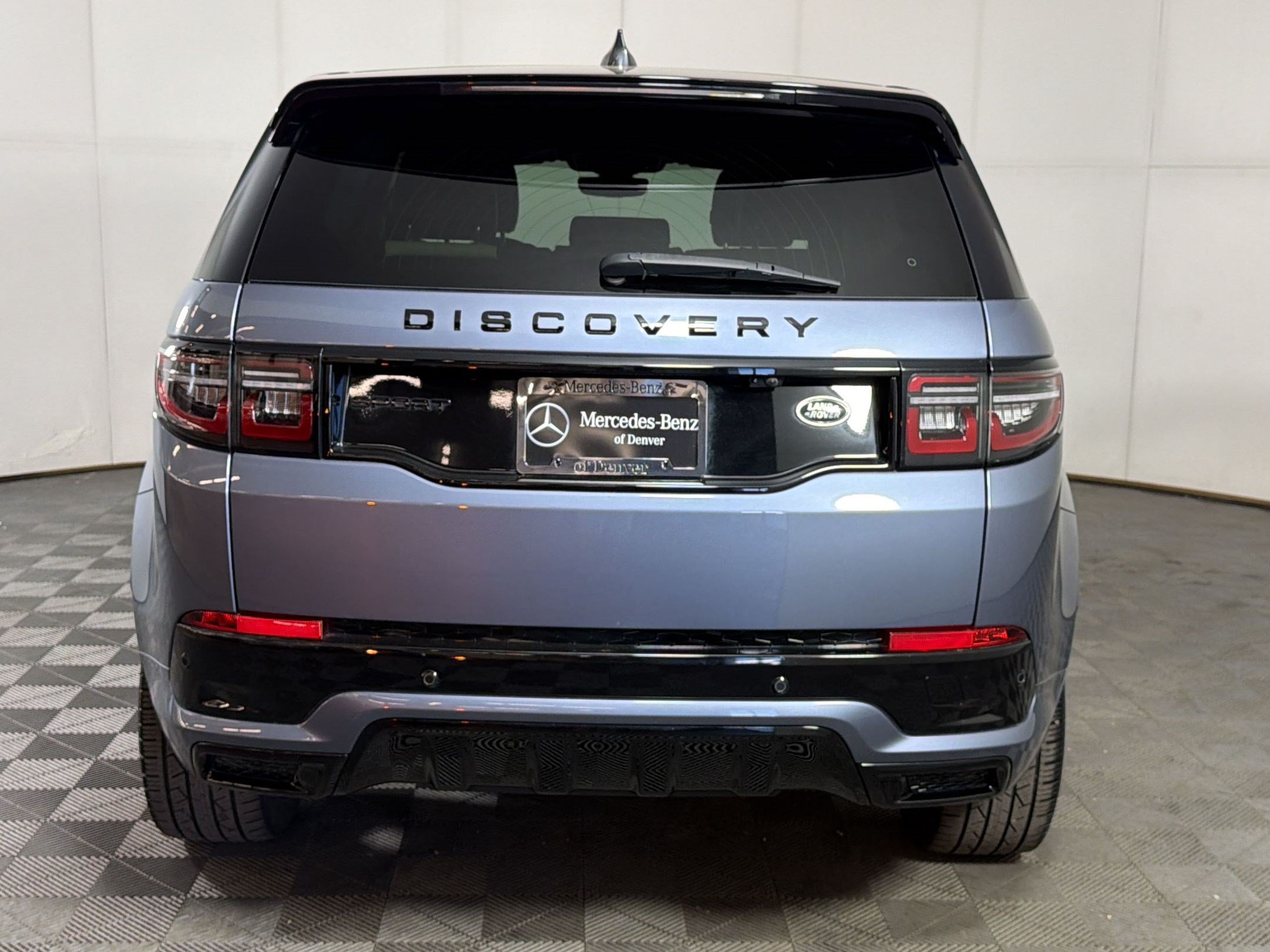 Used 2022 Land Rover Discovery Sport S R-Dynamic AWD/4WD image 10