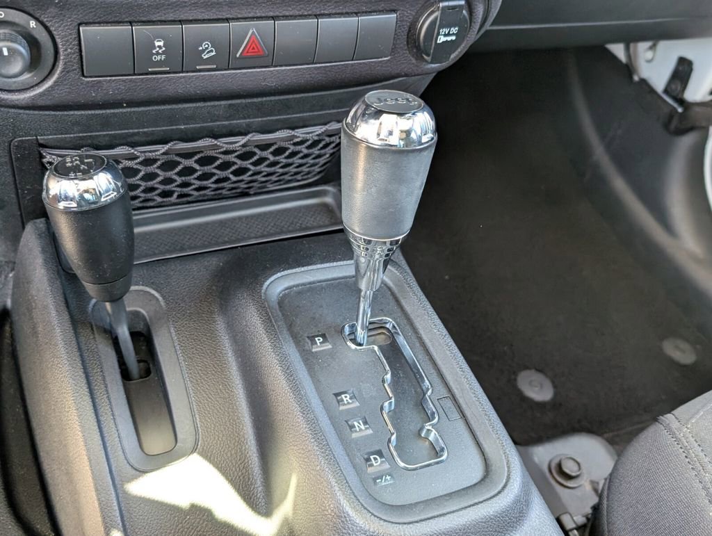 Used 2015 Jeep Wrangler Unlimited Sport w/ Quick Order Package 24S image 23