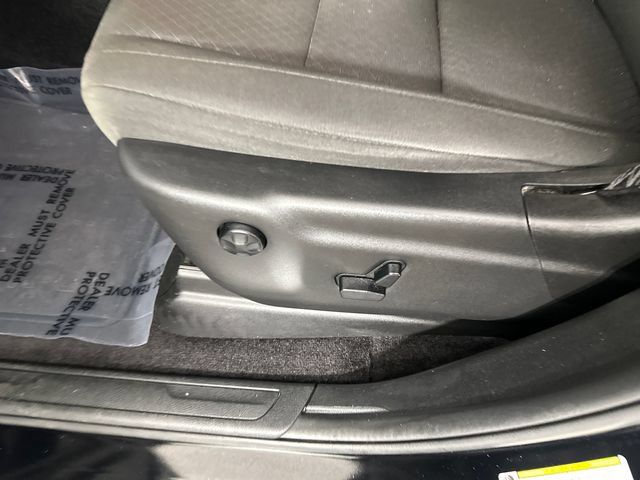 Used 2018 Jeep Grand Cherokee Laredo AWD/4WD image 5