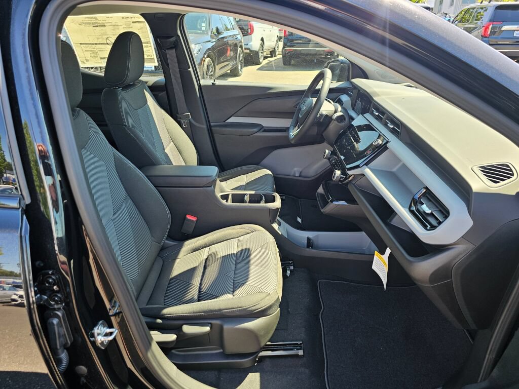 New 2027 Chevrolet Bolt LT w/ Comfort Package FWD image 27