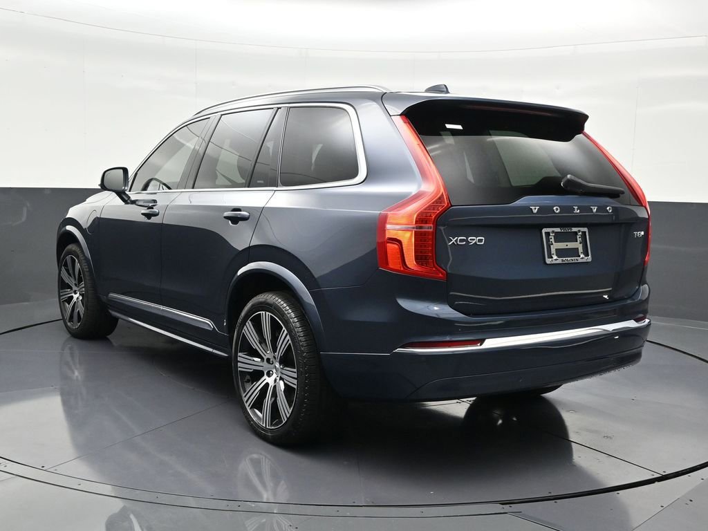 Certified 2025 Volvo XC90 T8 Core w/ Protection Package image 3