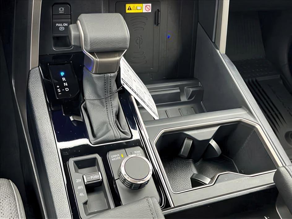 New 2025 Toyota Tundra SR5 image 12