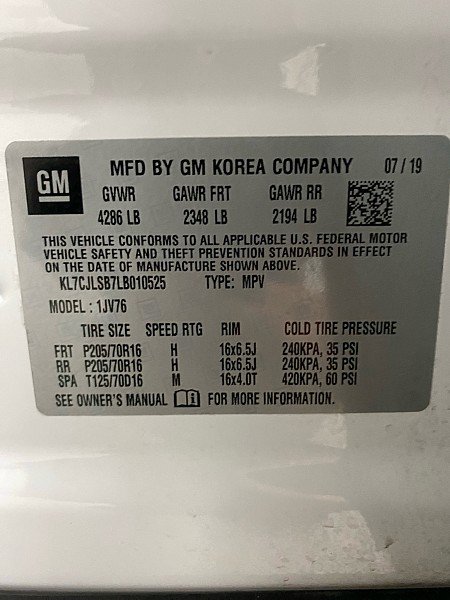 Used 2020 Chevrolet Trax LT w/ LT Convenience Package image 29