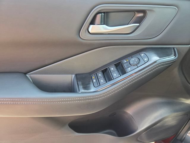 New 2026 Nissan Rogue SV FWD image 19