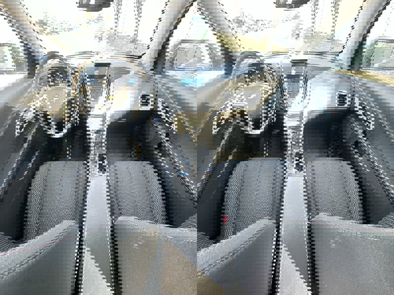 Used 2010 Chevrolet Equinox LT image 18