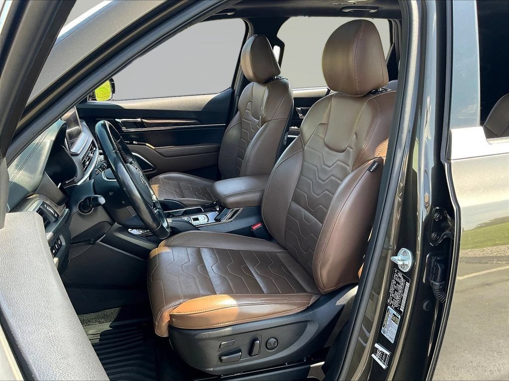 Used 2020 Kia Telluride SX w/ SX Prestige Package AWD/4WD image 21