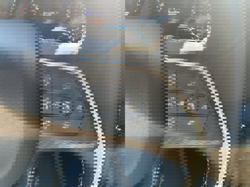 New 2025 Jeep Grand Cherokee Laredo X image 14