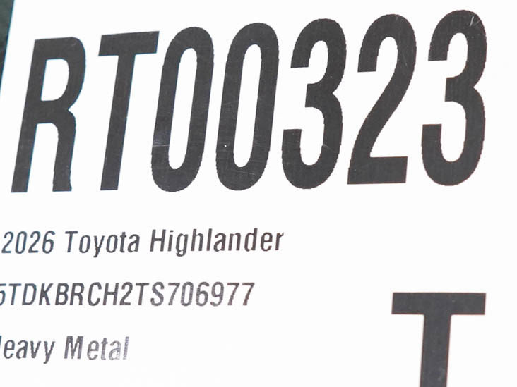 Used 2026 Toyota Highlander XLE AWD/4WD image 31