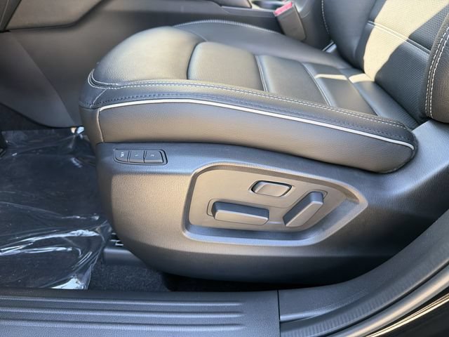 Used 2025 MAZDA CX-5 AWD 2.5 S w/ Preferred Package image 12