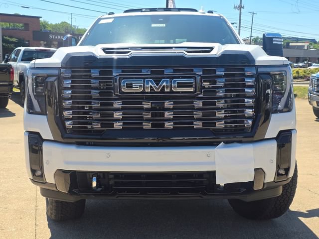New 2026 GMC Sierra 3500 Denali Ultimate AWD/4WD image 12