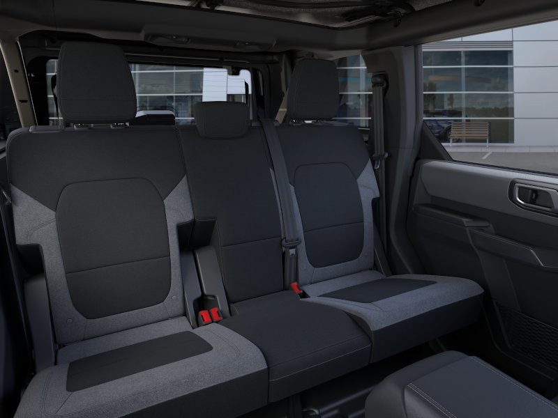 New 2025 Ford Bronco 4-Door image 36