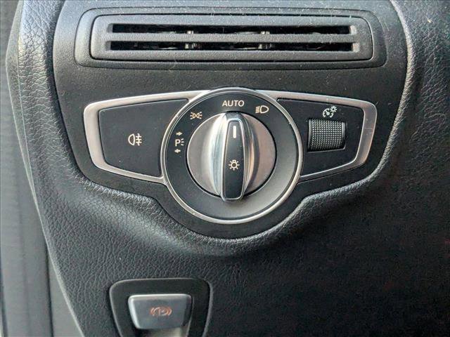 Used 2020 Mercedes-Benz GLC 300 w/ AMG Line image 10