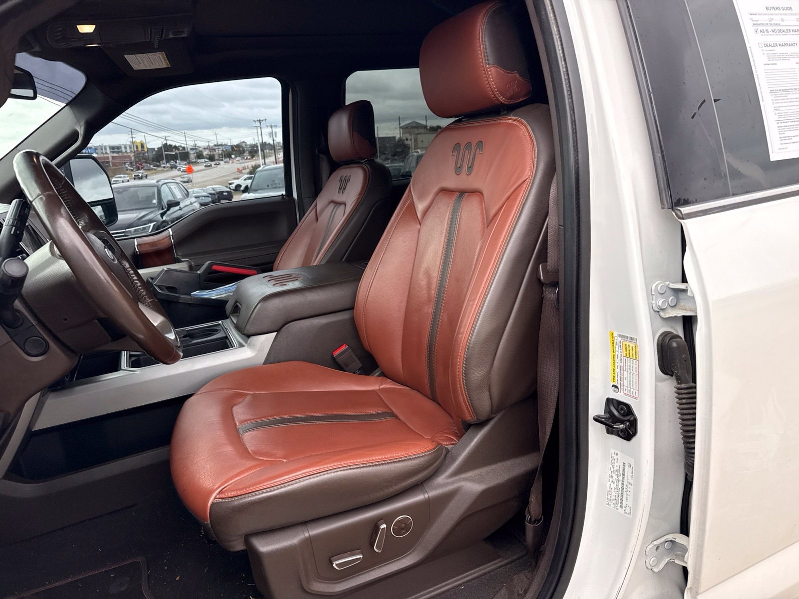 Used 2021 Ford F350 King Ranch w/ King Ranch Ultimate Package AWD/4WD image 16