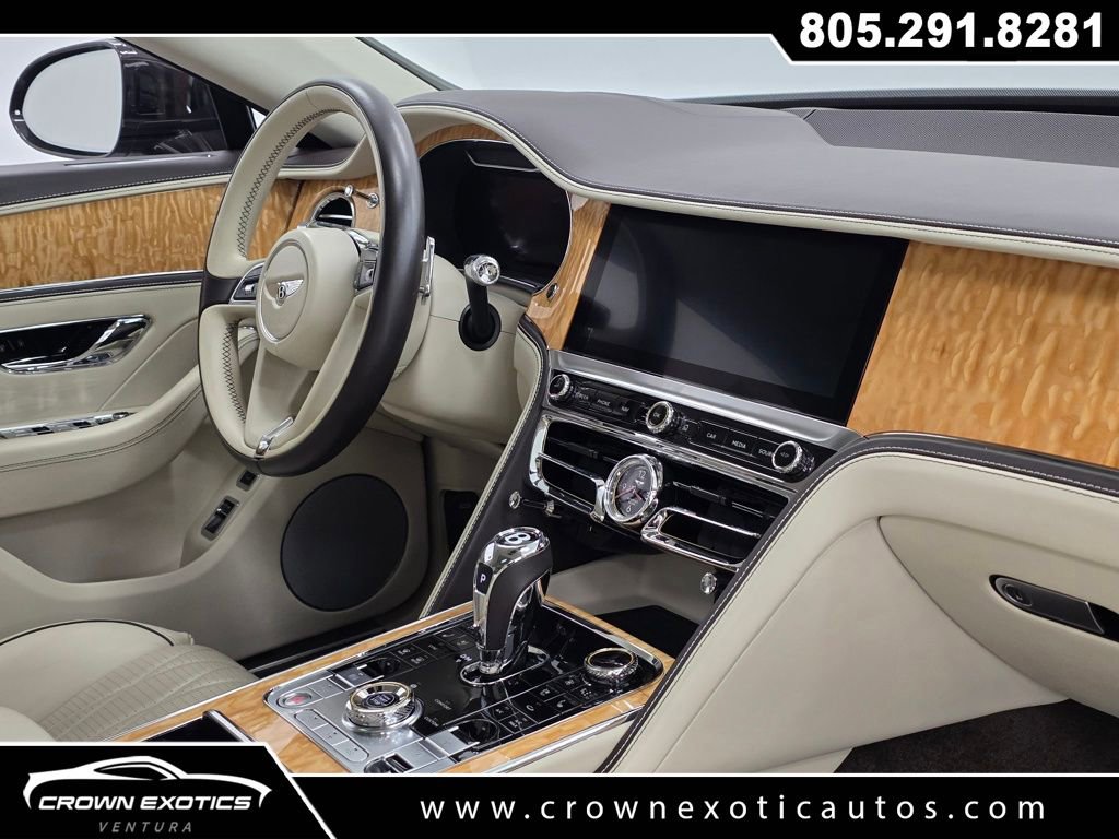 Used 2020 Bentley Flying Spur W12 image 12