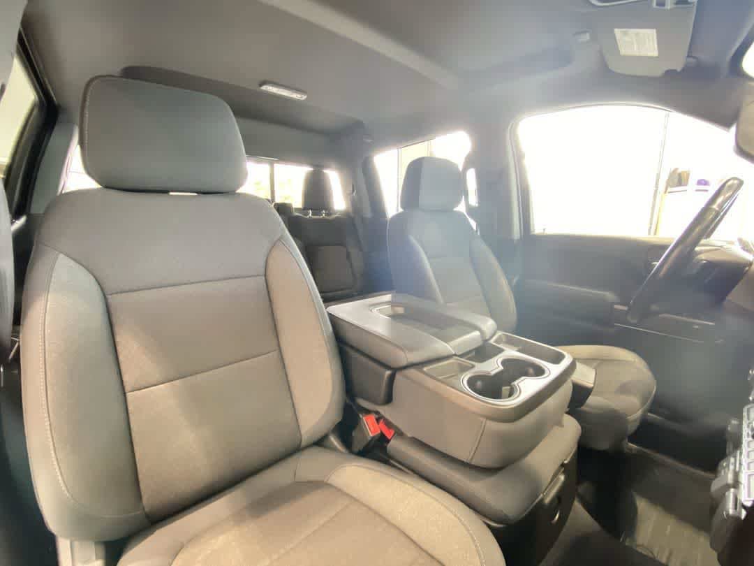 Used 2019 Chevrolet Silverado 1500 LT w/ Convenience Package AWD/4WD image 26