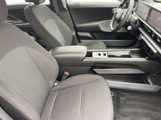 Used 2024 Hyundai Ioniq 6 SE RWD image 36