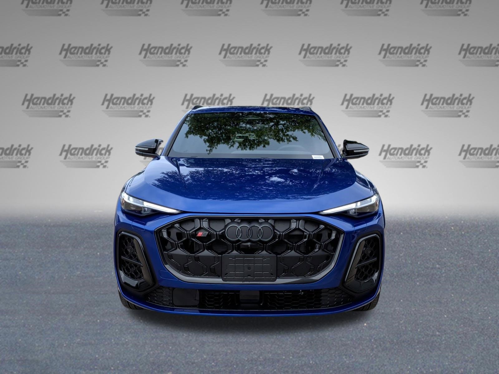 New 2026 Audi SQ5 Prestige image 3