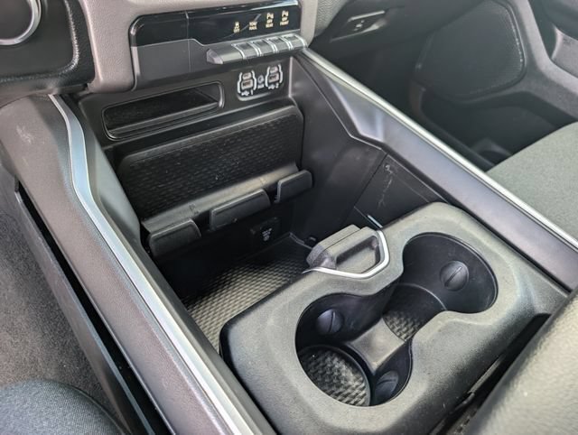 Used 2020 RAM 1500 Big Horn AWD/4WD image 35