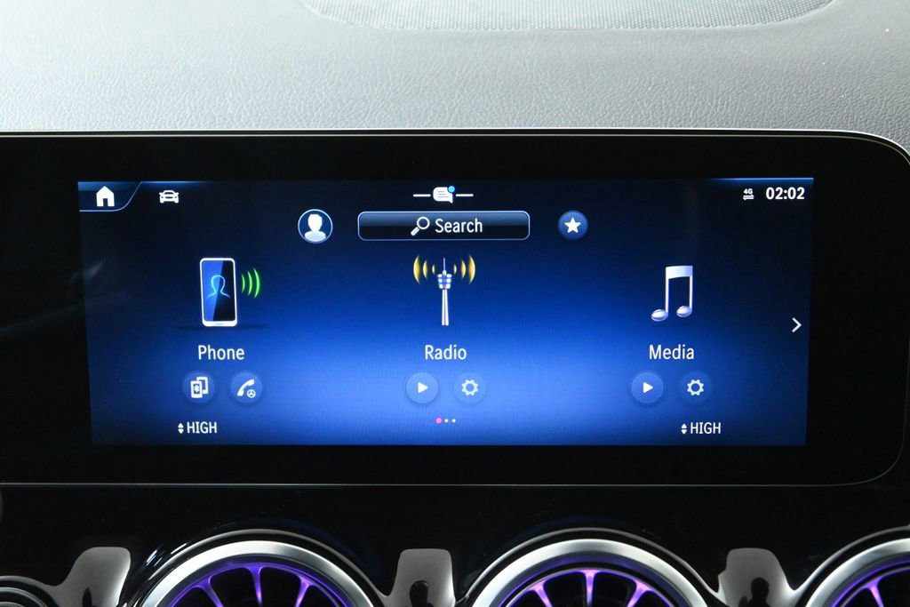 Certified 2025 Mercedes-Benz GLA 250 4MATIC image 20