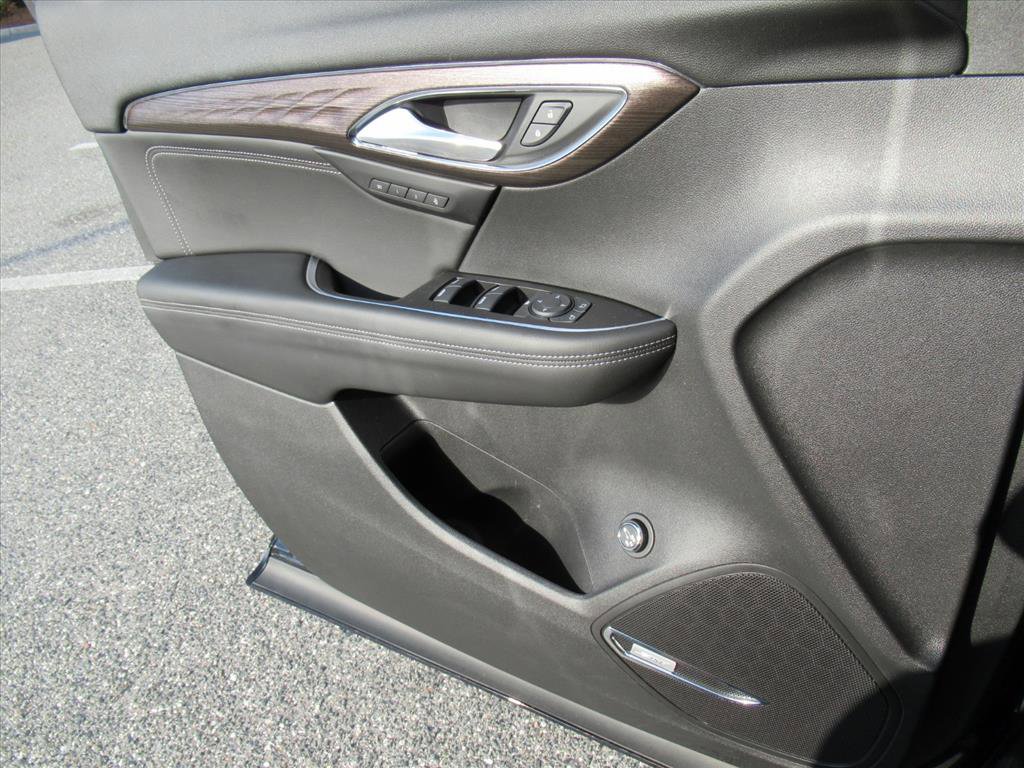 Used 2023 Buick Envision Avenir image 28