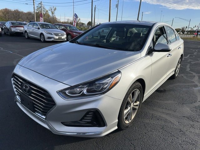 Used 2018 Hyundai Sonata Limited w/ Cargo Package image 3