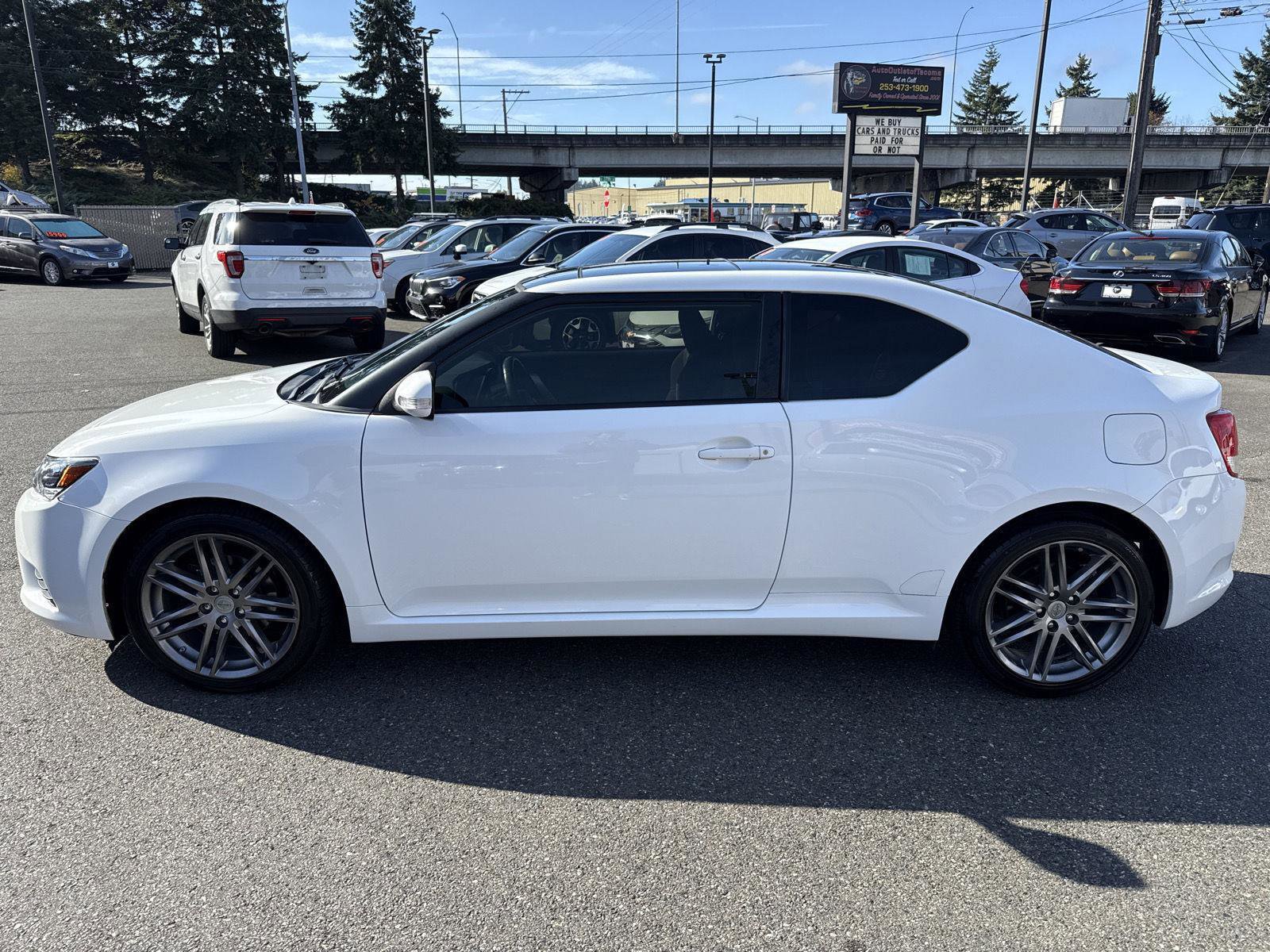 Used 2013 Scion tC image 12