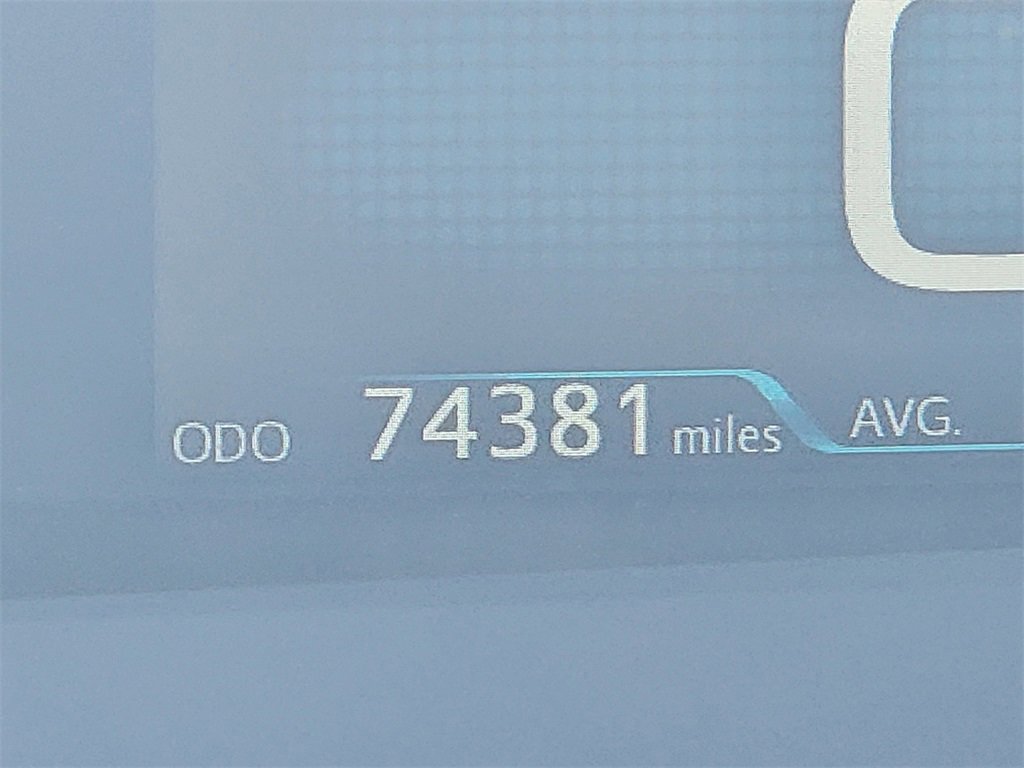 Used 2020 Toyota Prius LE image 39