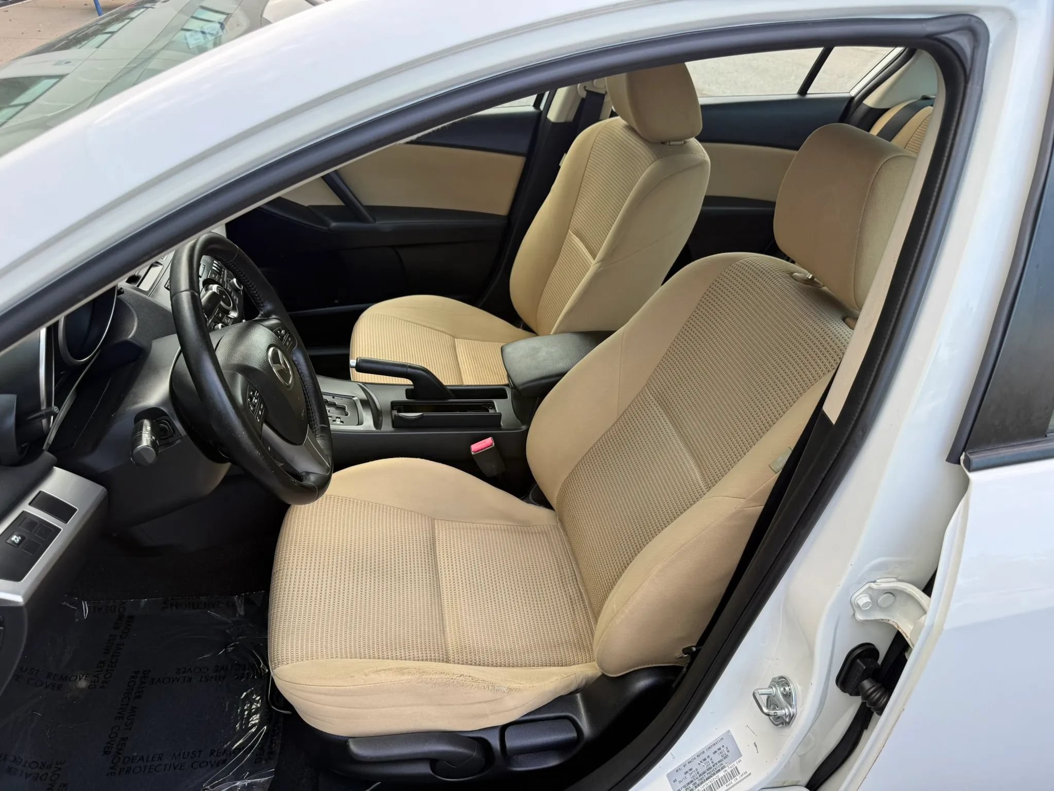Used 2013 MAZDA MAZDA3 i Touring FWD image 18