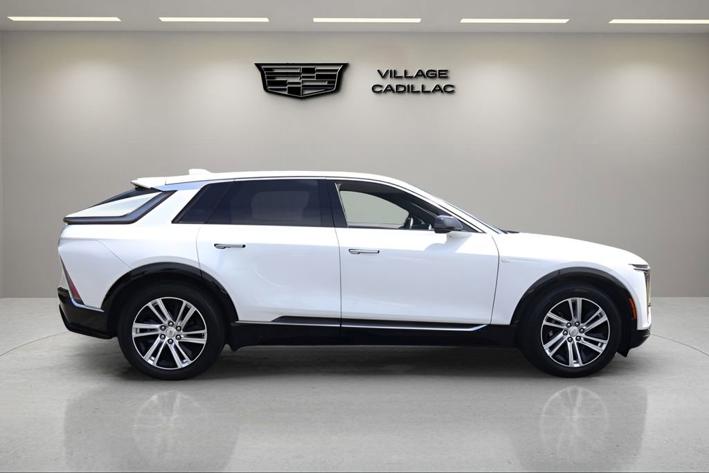 Certified 2024 Cadillac Lyriq Tech RWD image 6