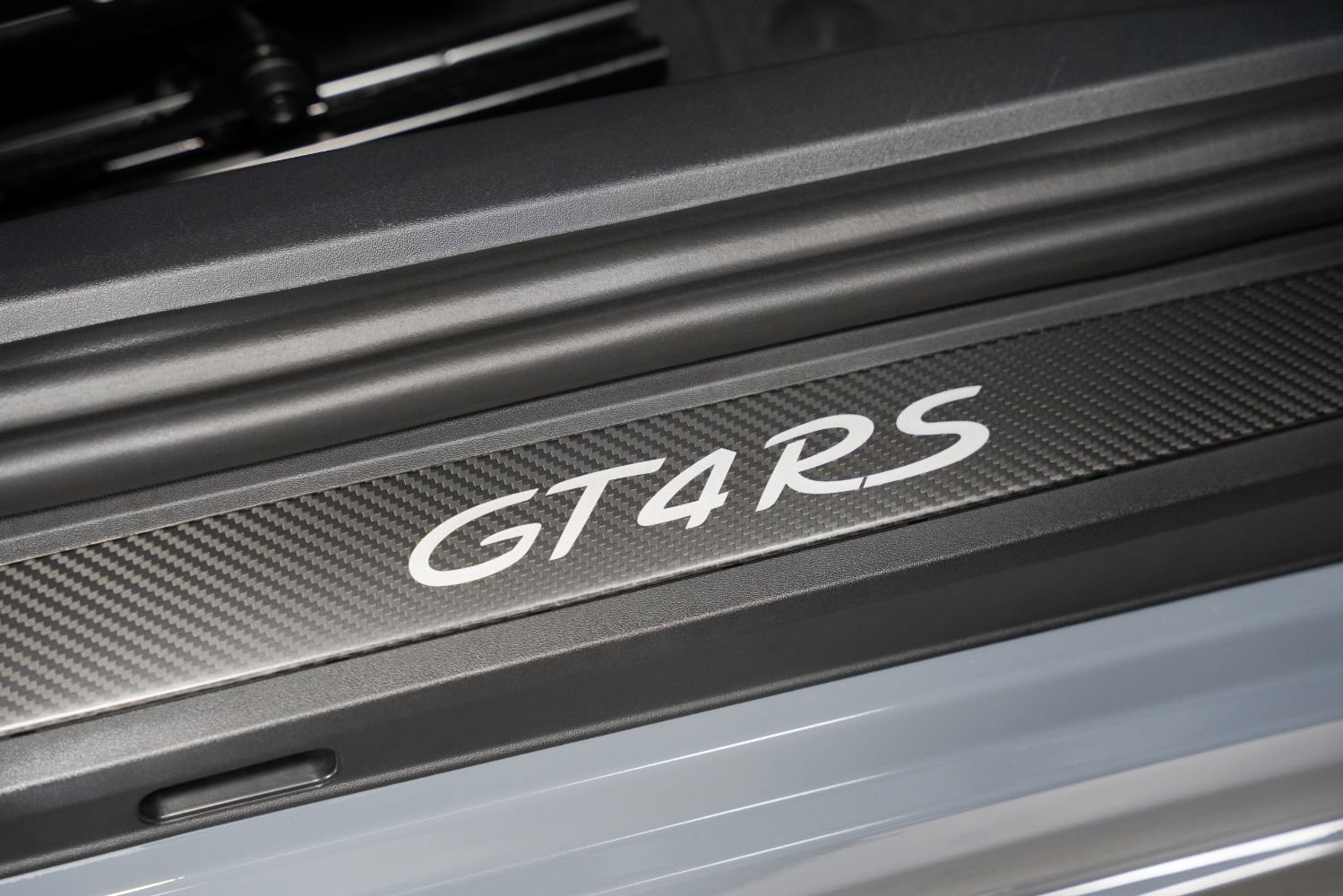 Used 2023 Porsche 718 Cayman GT4 RS RWD image 42