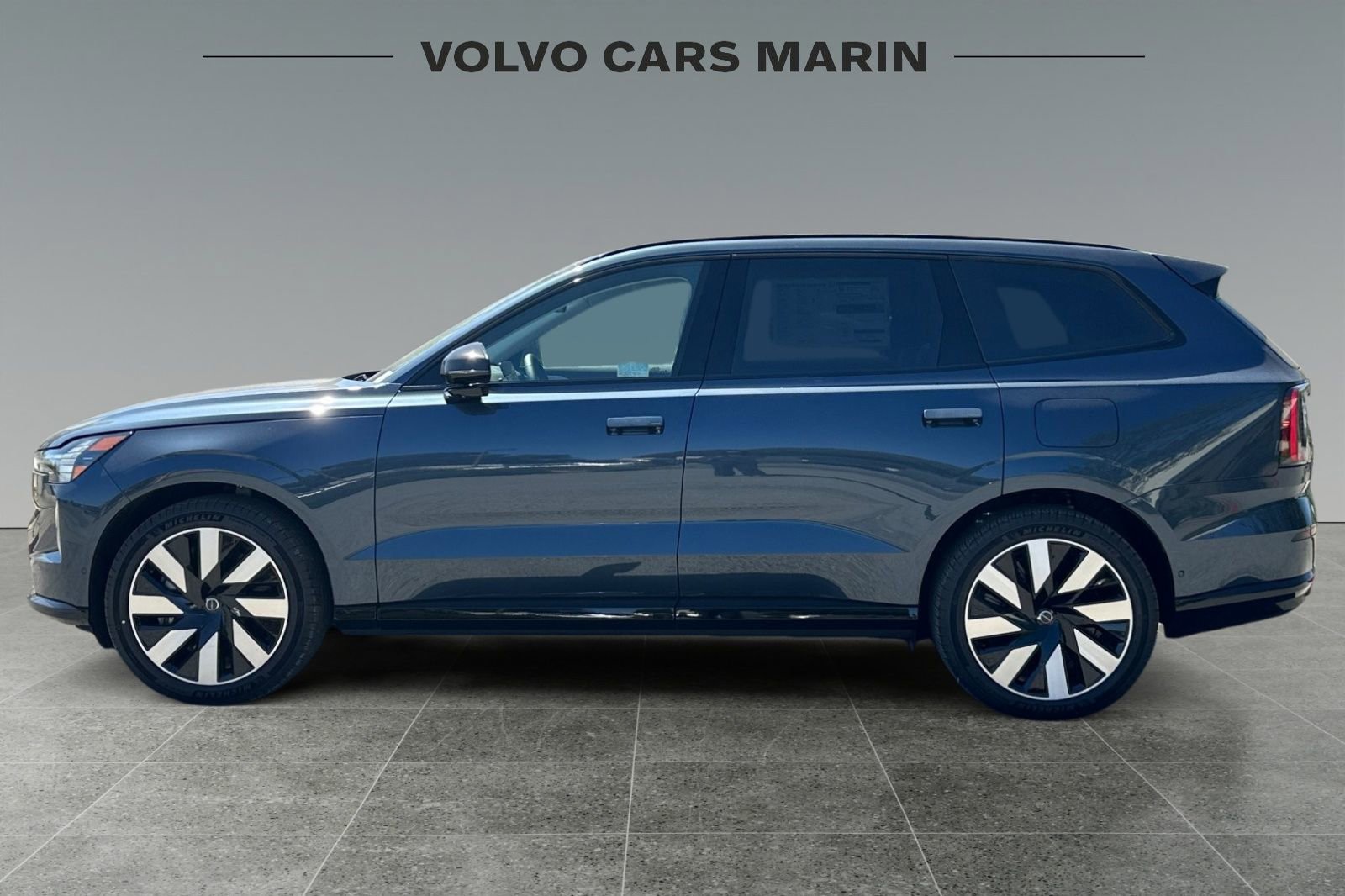 New 2025 Volvo EX90 Ultra image 5
