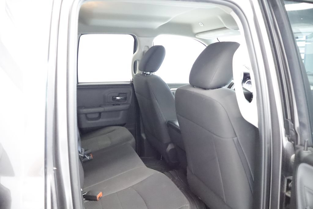 Certified 2019 RAM 1500 Warlock AWD/4WD image 15