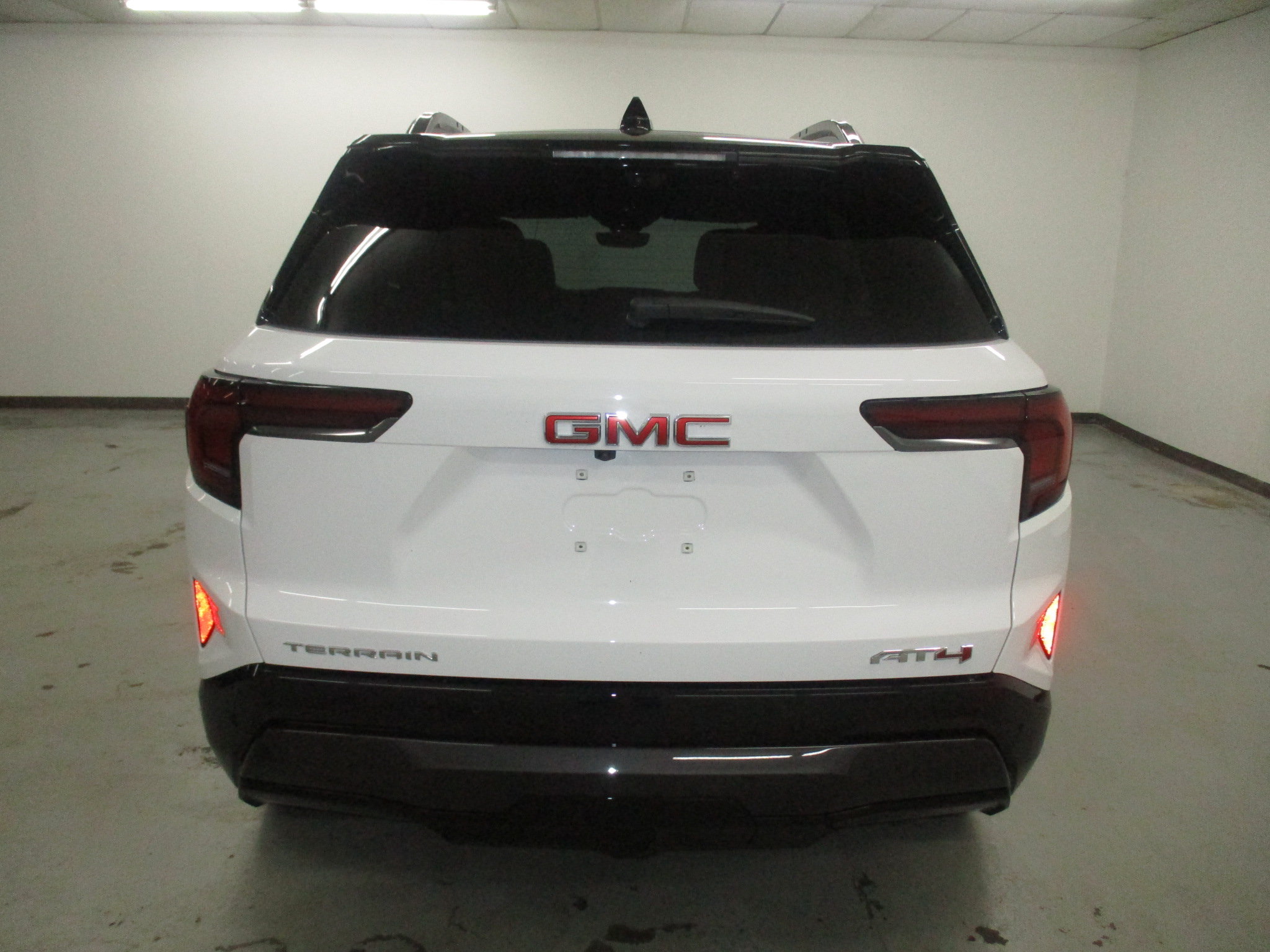 New 2026 GMC Terrain AT4 w/ Convenience Package III AWD/4WD image 10
