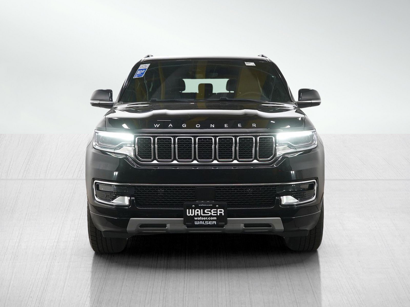 Used 2023 Jeep Wagoneer Series II AWD/4WD image 8