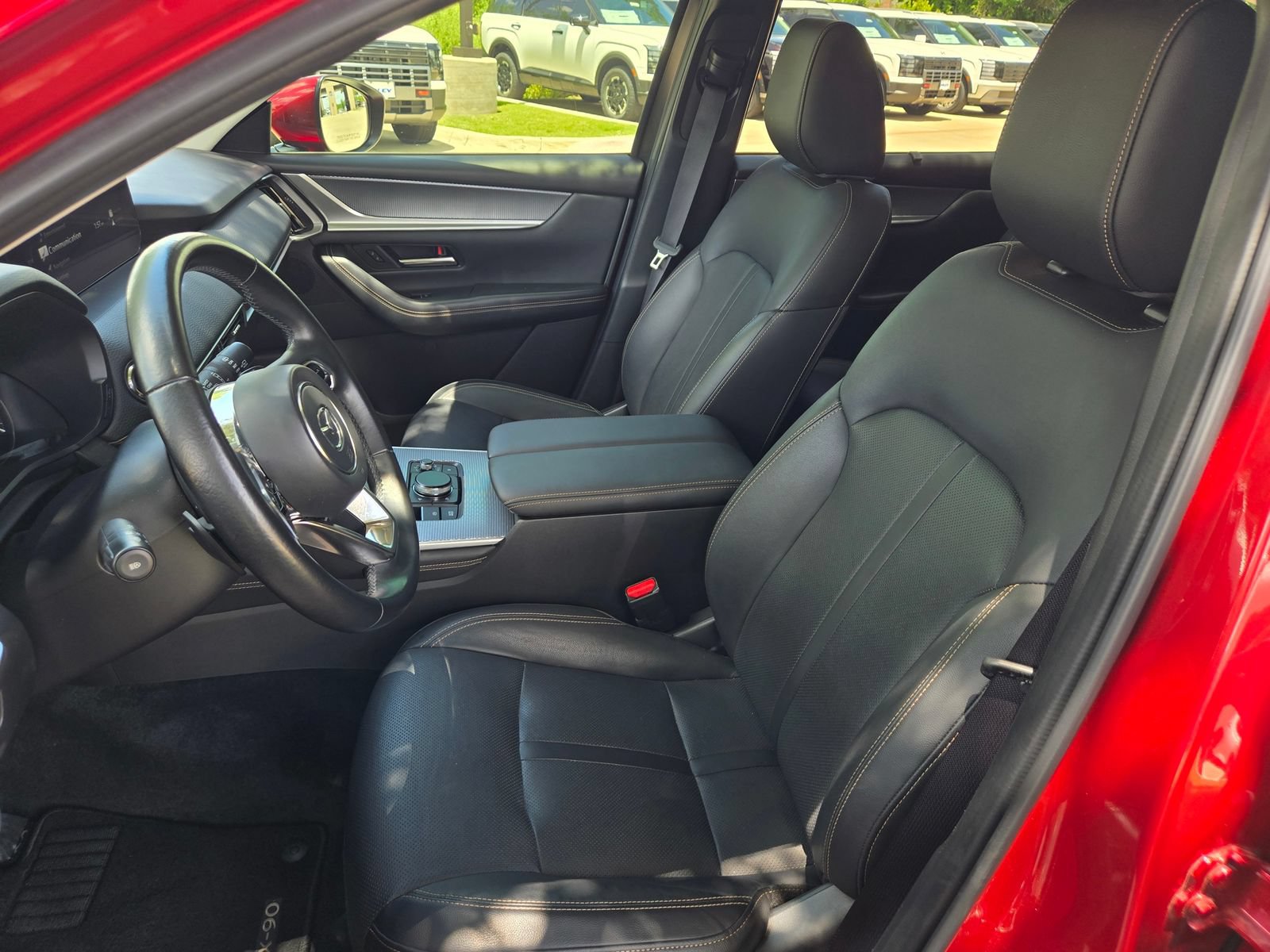 Used 2024 MAZDA CX-90 3.3 Turbo w/ Preferred Plus AWD/4WD image 23