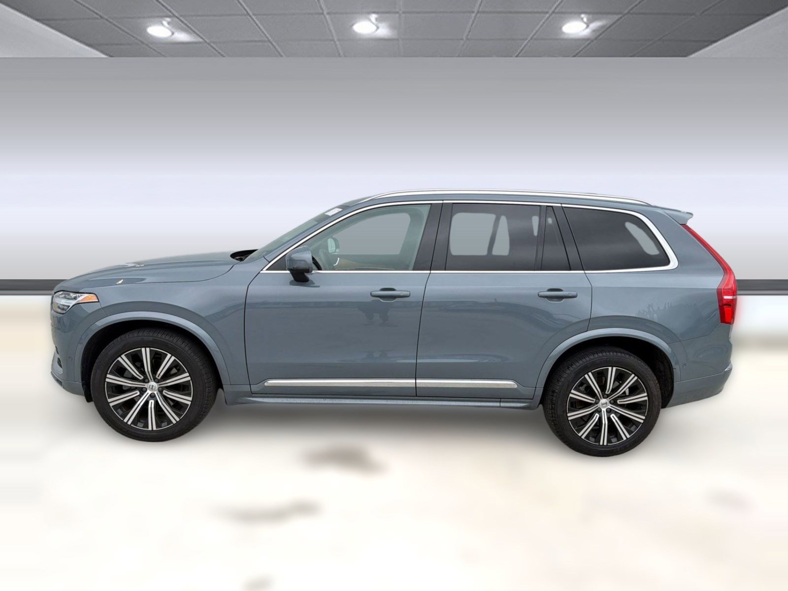 Used 2023 Volvo XC90 B6 Plus w/ Protection Package Premier AWD/4WD image 2