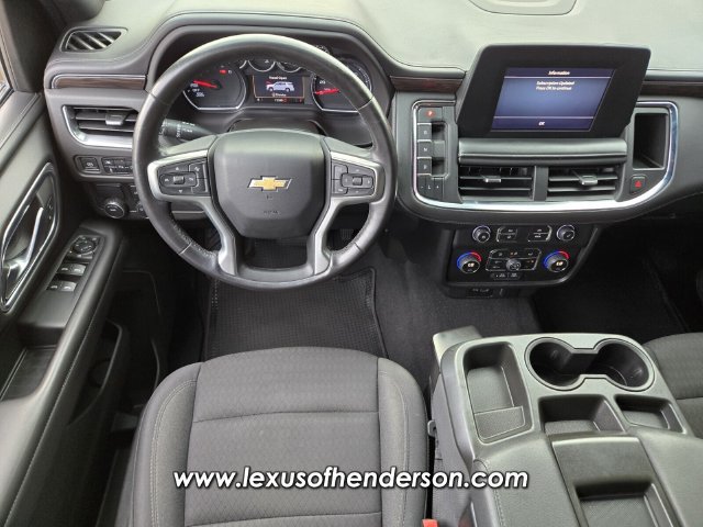 Used 2022 Chevrolet Suburban LS RWD image 13
