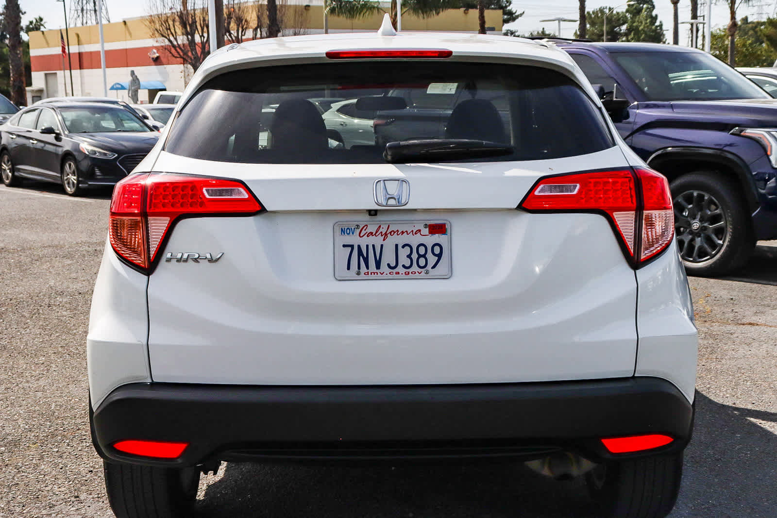 Used 2016 Honda HR-V EX image 5