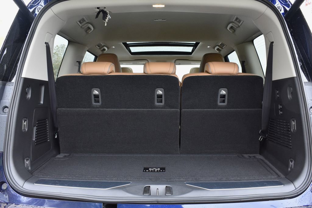 New 2026 INFINITI QX80 Luxe w/ Cargo Package image 30