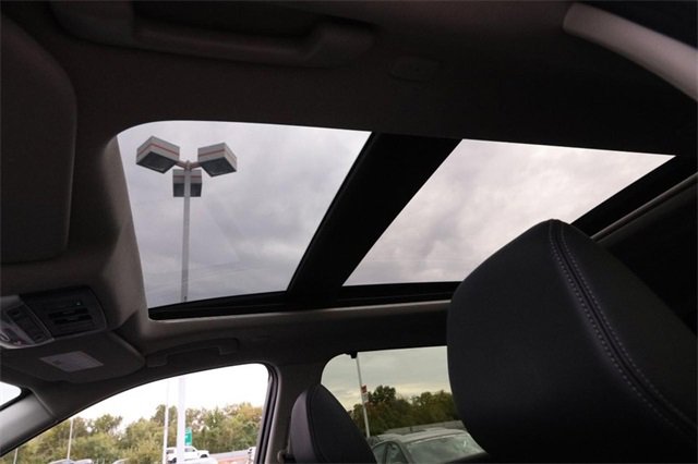 Certified 2024 Nissan Rogue SL w/ SL Premium Package image 29