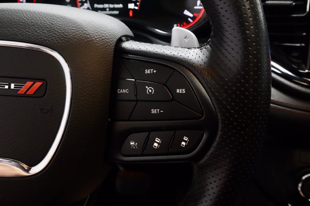 Used 2025 Dodge Durango GT AWD/4WD image 31