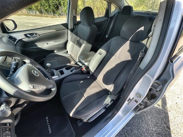 Used 2017 Nissan Sentra S image 16