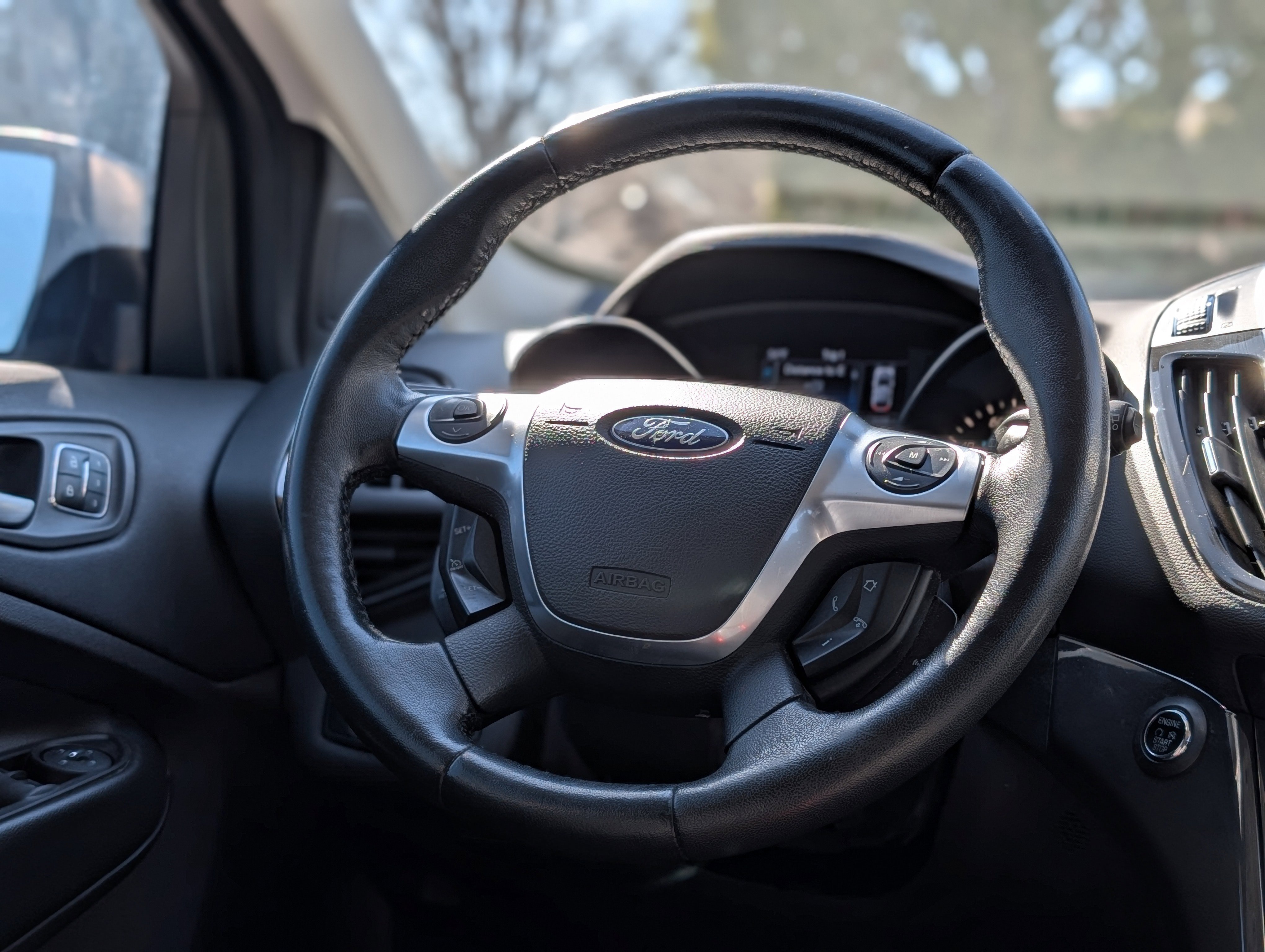 Used 2014 Ford Escape Titanium w/ Equipment Group 401A image 14