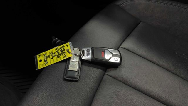 Used 2018 Audi A4 2.0T Ultra Premium Plus w/ Premium Plus Package FWD image 35